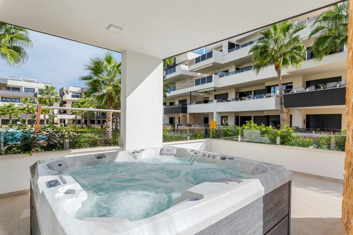 Image No.28-2 Bed Apartment for sale