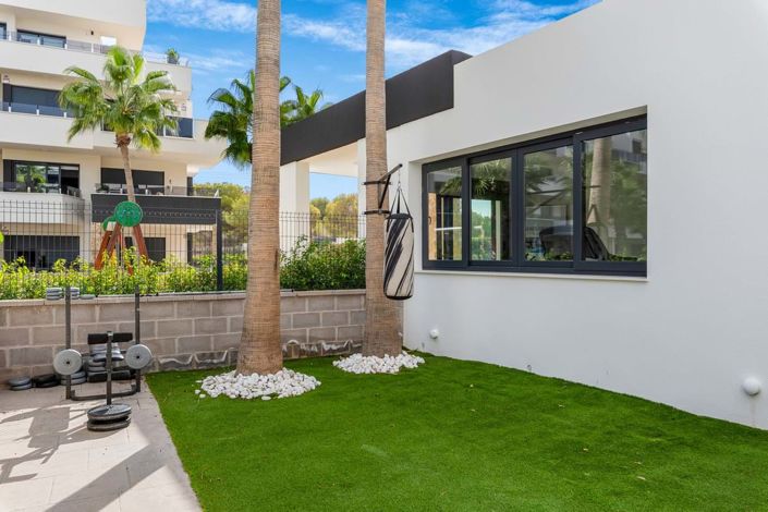 Image No.32-2 Bed Apartment for sale