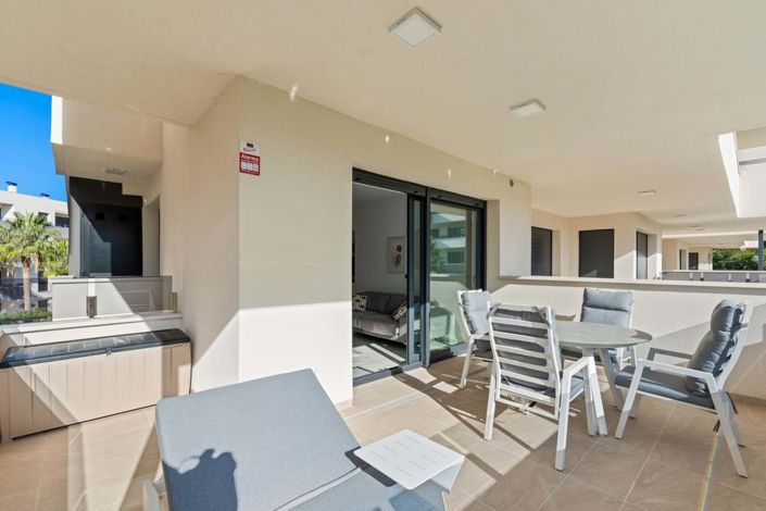 Image No.9-2 Bed Apartment for sale