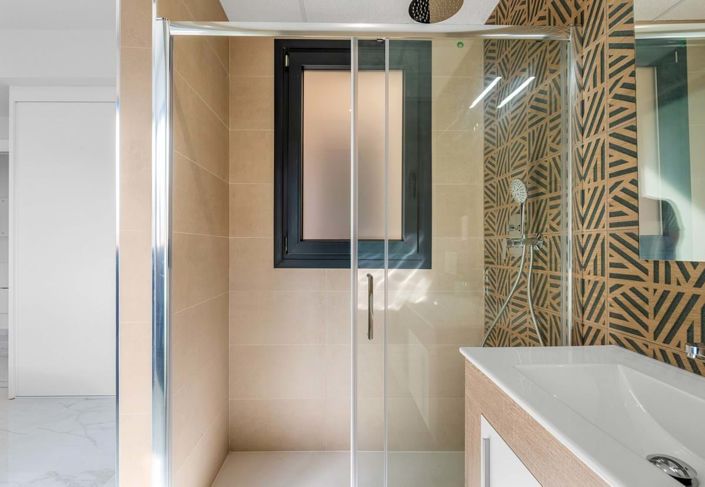 Image No.17-2 Bed Apartment for sale