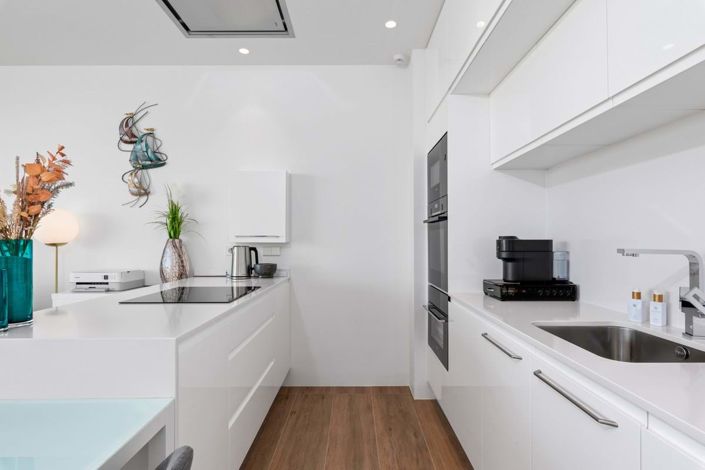 Image No.10-2 Bed Apartment for sale