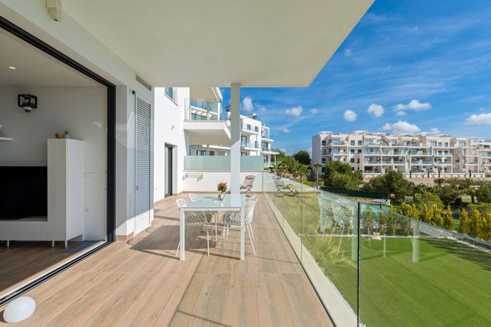 Image No.19-2 Bed Apartment for sale