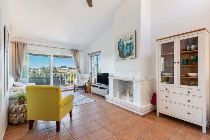 Image No.1-2 Bed Townhouse for sale