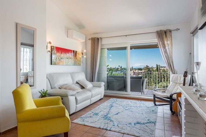 Image No.11-2 Bed Townhouse for sale