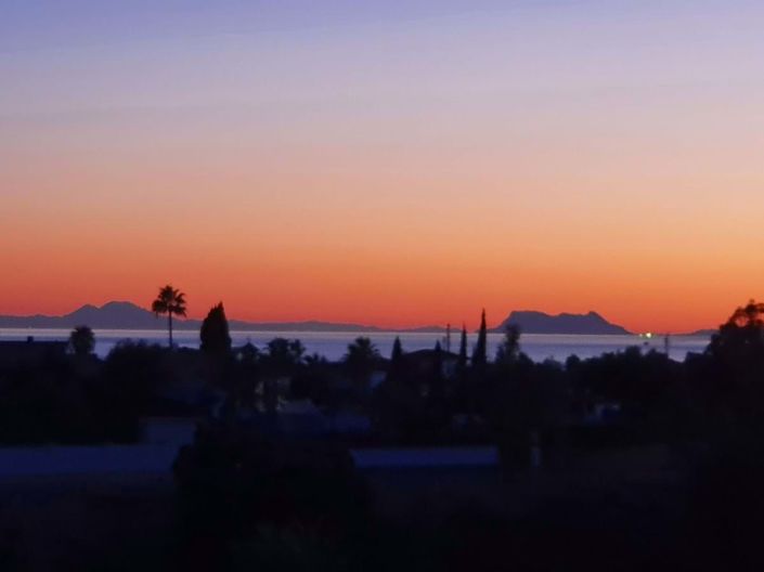 Image No.8-2 Bed Townhouse for sale