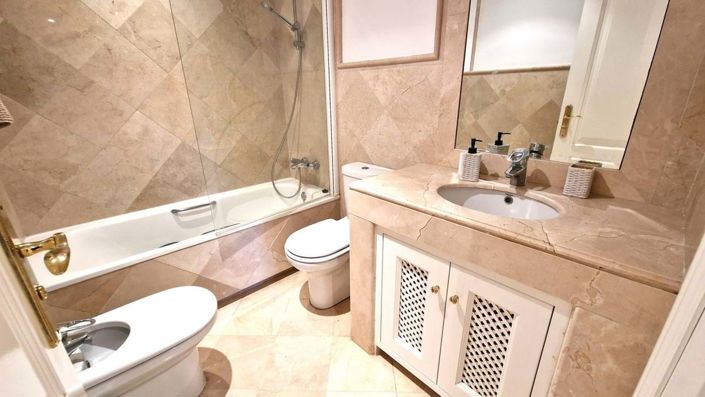 Image No.14-3 Bed Apartment for sale