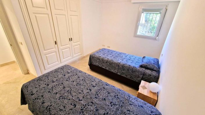 Image No.15-3 Bed Apartment for sale