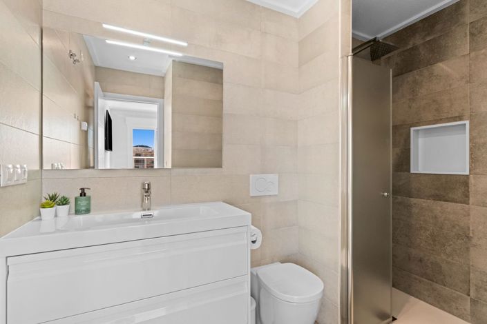 Image No.23-3 Bed Penthouse for sale