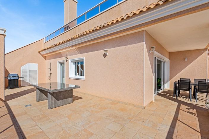 Image No.5-3 Bed Penthouse for sale