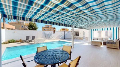 1447-610670-78d1f4f8b6655591b02d22fabb36a692d