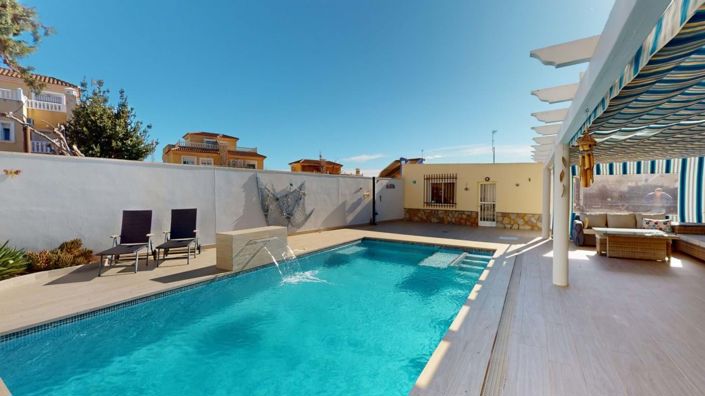 Image No.26-3 Bed Villa for sale