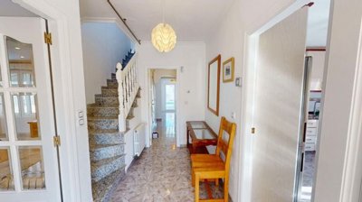 1447-610670-78d1f4f8b6655591b02d22fabb36a692d