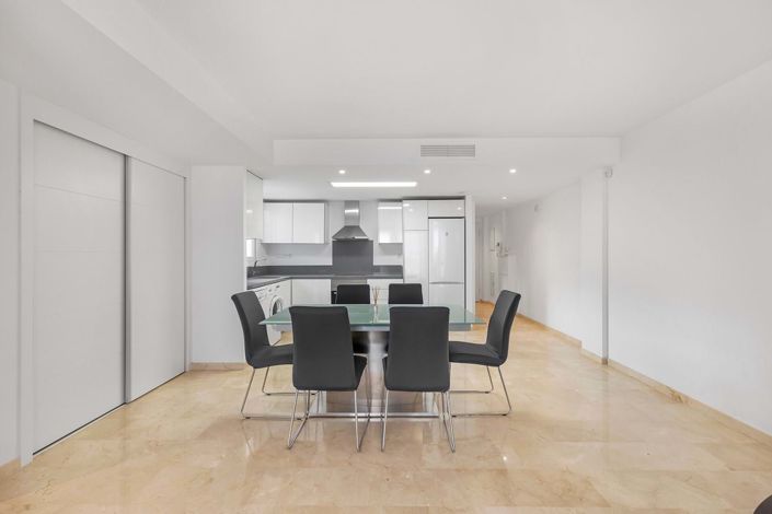 Image No.7-3 Bed Apartment for sale