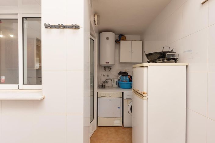 Image No.23-2 Bed Townhouse for sale