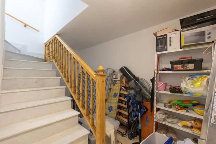 Image No.32-2 Bed Townhouse for sale