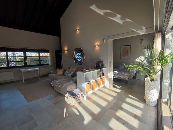 Image No.19-2 Bed Villa for sale