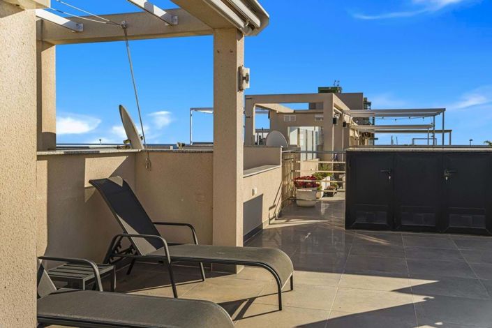 Image No.24-2 Bed Apartment for sale