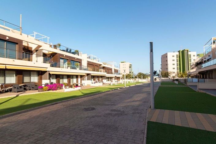 Image No.28-2 Bed Apartment for sale