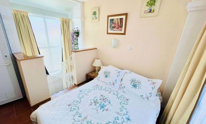 Image No.12-3 Bed Villa for sale