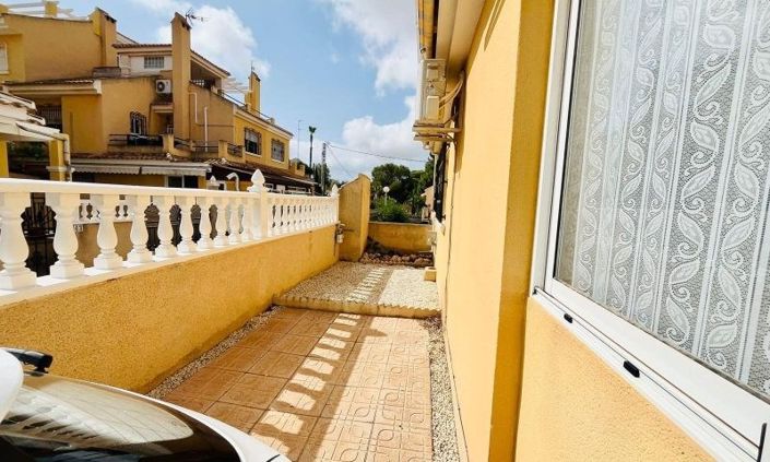 Image No.6-3 Bed Villa for sale