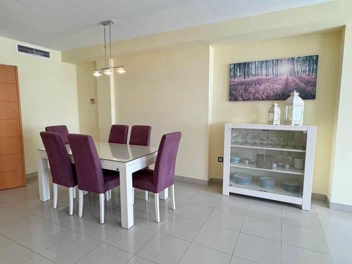 Image No.11-3 Bed Townhouse for sale