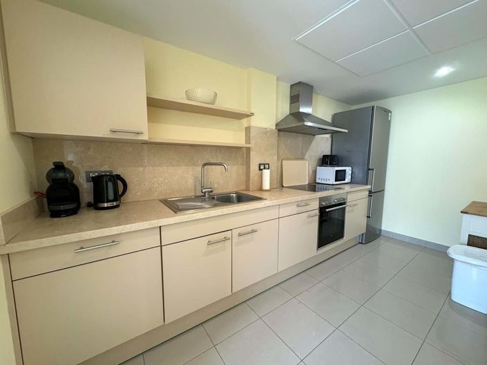 Image No.12-3 Bed Townhouse for sale