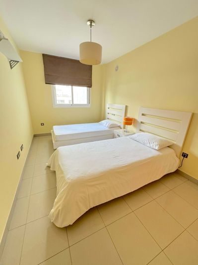 Image No.23-3 Bed Townhouse for sale