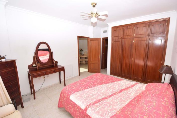 Image No.15-3 Bed Apartment for sale