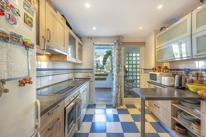 Image No.10-2 Bed Apartment for sale