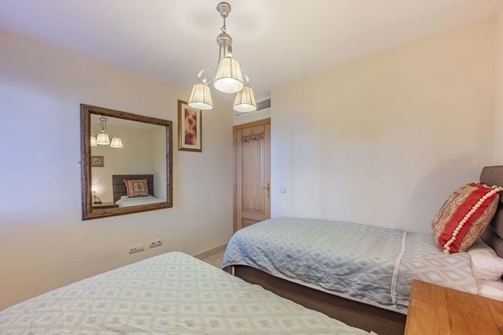 Image No.16-2 Bed Apartment for sale