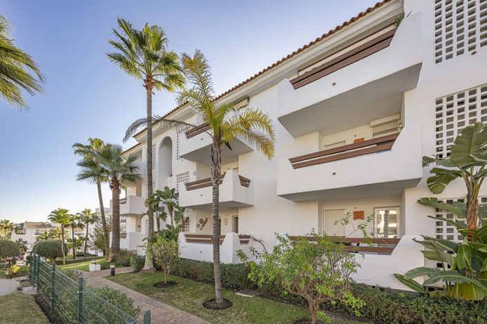 Image No.32-2 Bed Apartment for sale