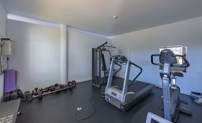 Image No.40-2 Bed Apartment for sale