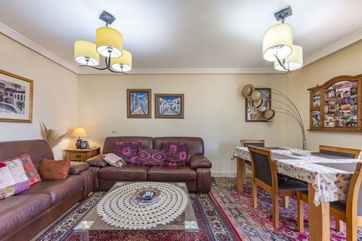 Image No.7-2 Bed Apartment for sale