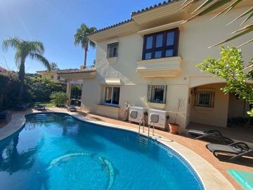 3 Bed Townhouse for sale