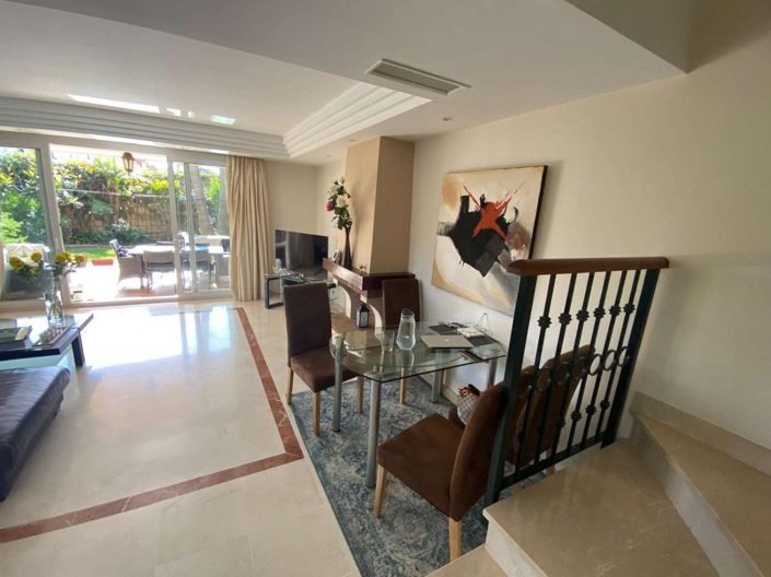 Image No.10-3 Bed Townhouse for sale