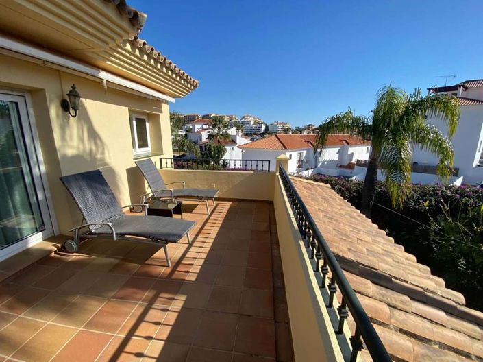 Image No.17-3 Bed Townhouse for sale