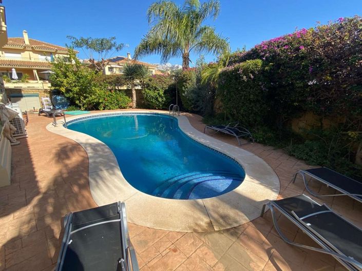 Image No.26-3 Bed Townhouse for sale