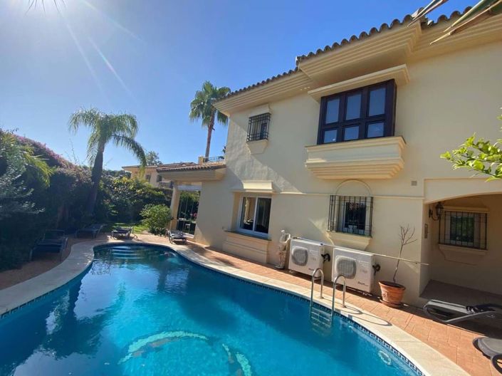 Image No.27-3 Bed Townhouse for sale