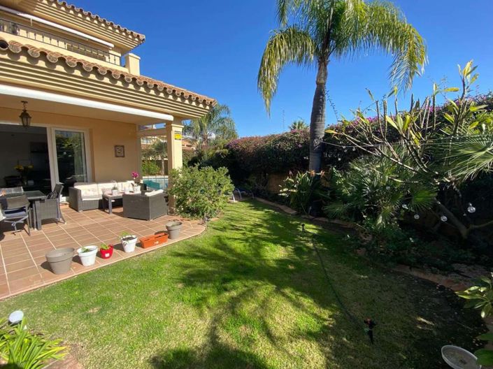 Image No.29-3 Bed Townhouse for sale