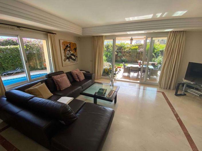 Image No.9-3 Bed Townhouse for sale