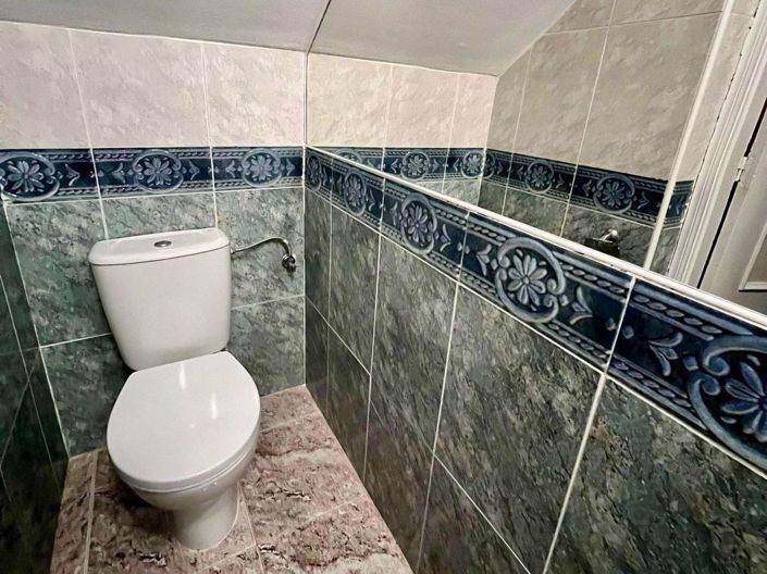 Image No.20-3 Bed Townhouse for sale