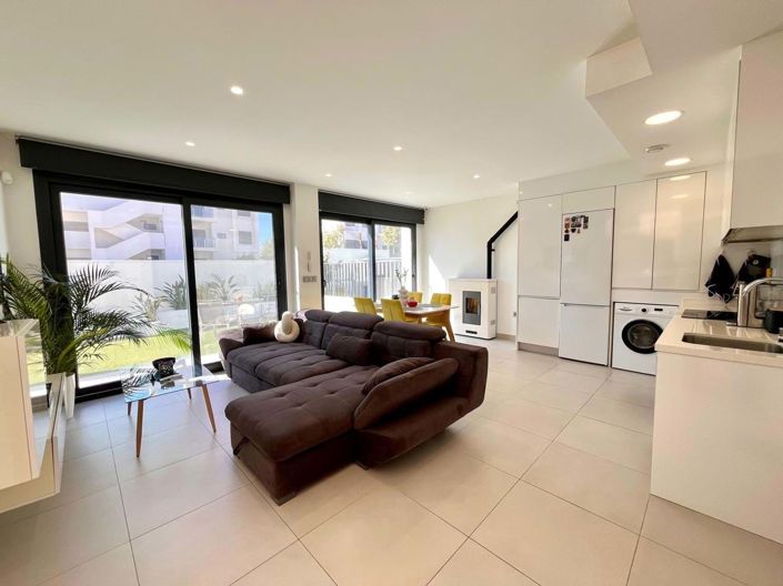 Image No.12-3 Bed Villa for sale