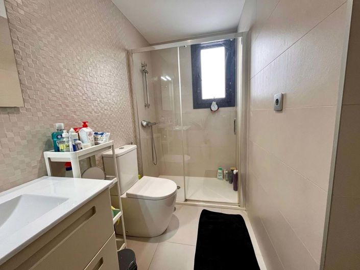 Image No.14-3 Bed Villa for sale