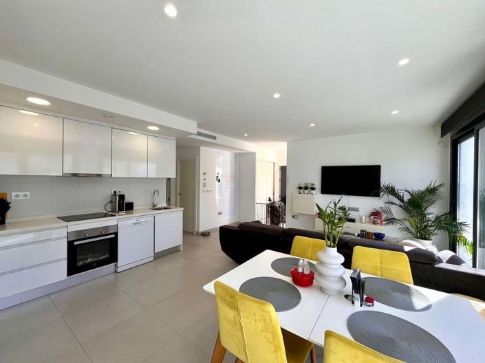 Image No.6-3 Bed Villa for sale