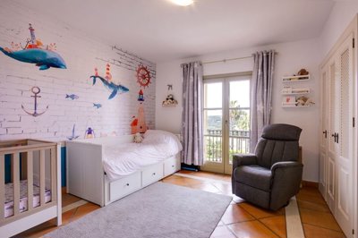 1447-611872-78d1f4f8b6655591b02d22fabb36a692d