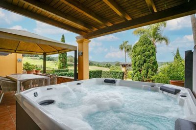 1447-611872-78d1f4f8b6655591b02d22fabb36a692d