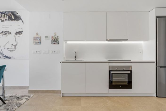 Image No.14-3 Bed Townhouse for sale