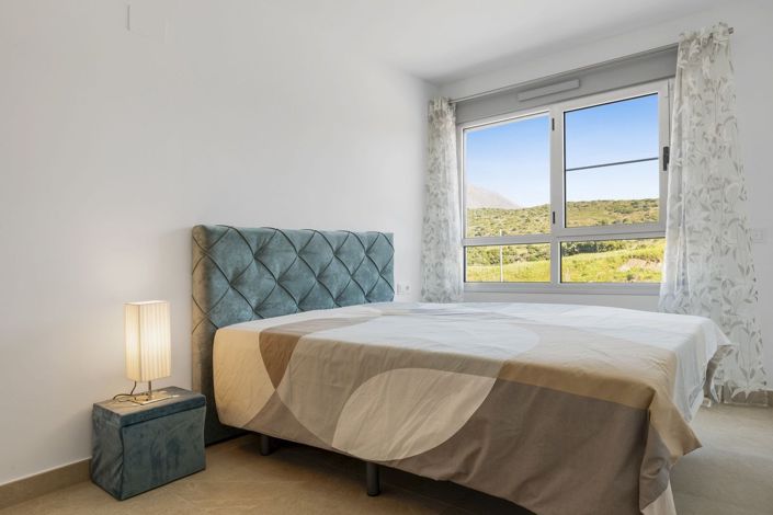 Image No.20-3 Bed Townhouse for sale