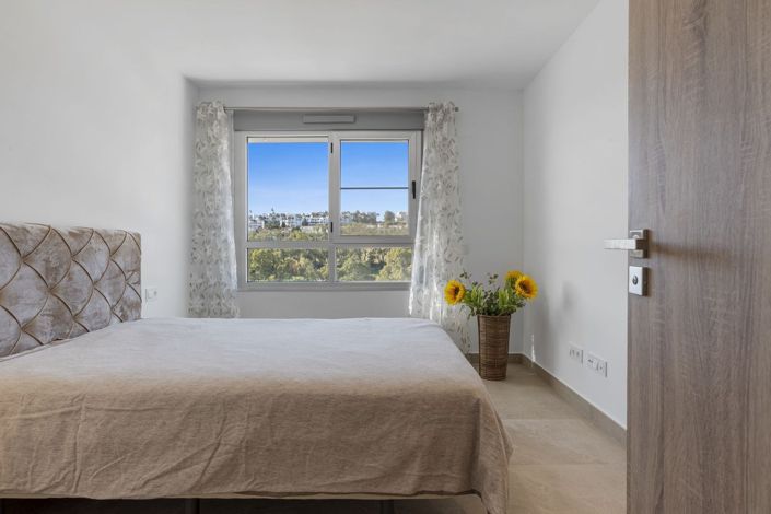 Image No.23-3 Bed Townhouse for sale