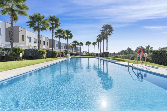 Image No.33-3 Bed Townhouse for sale